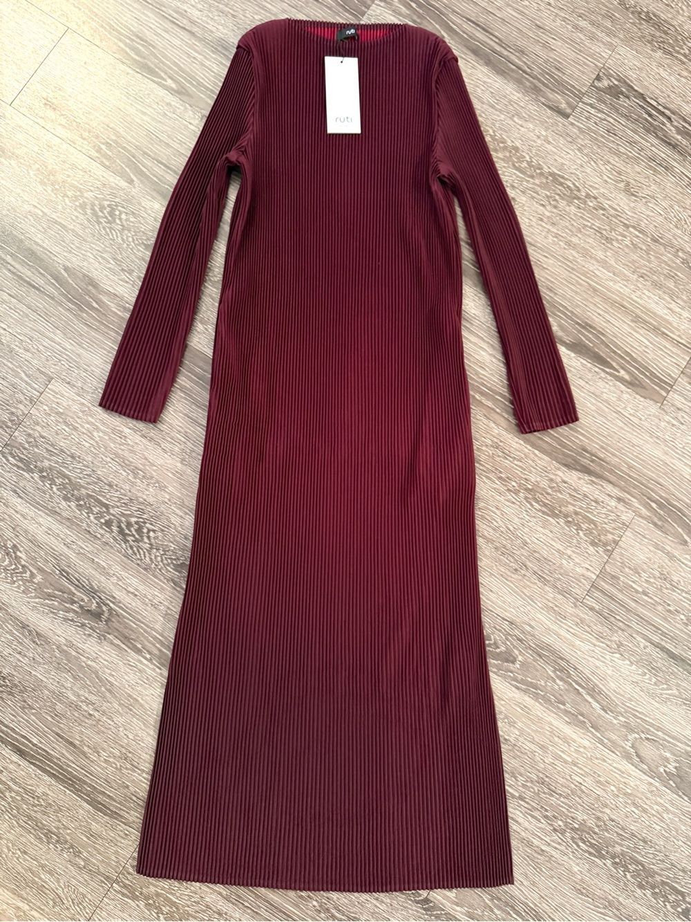 Ruti Gallery Plisse Pleated Dress New